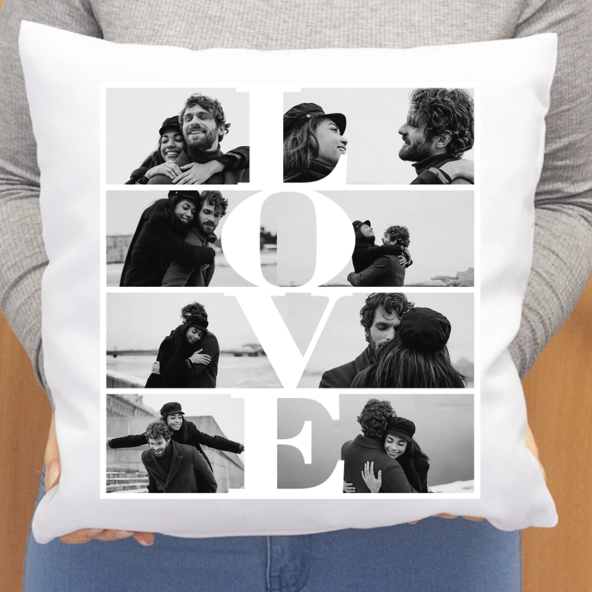 Personalizirani jastuk s natpisom LOVE i vašom fotografijom