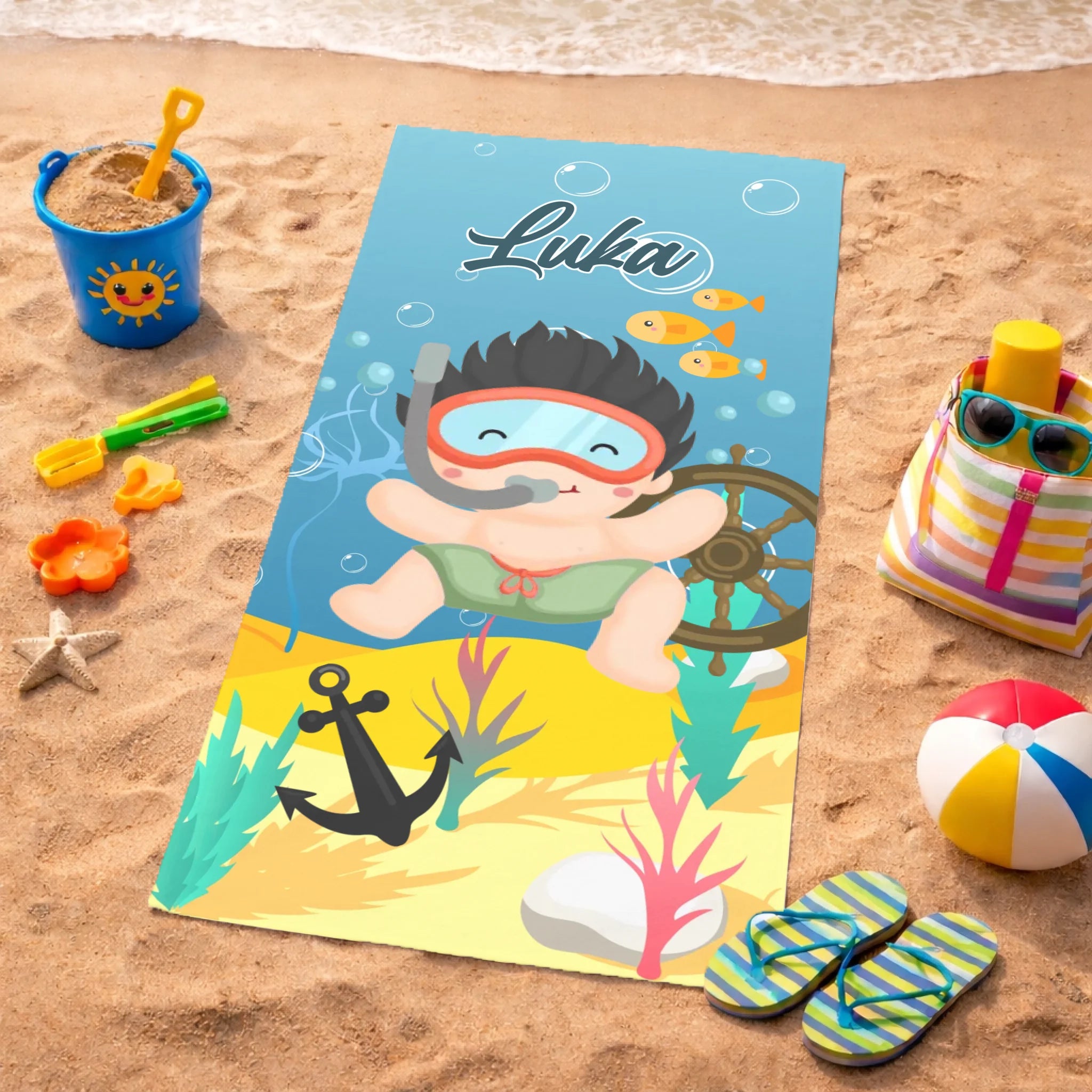 Personalizirani dječji ručnik za plažu s prilagodljivim dječačkim motivom