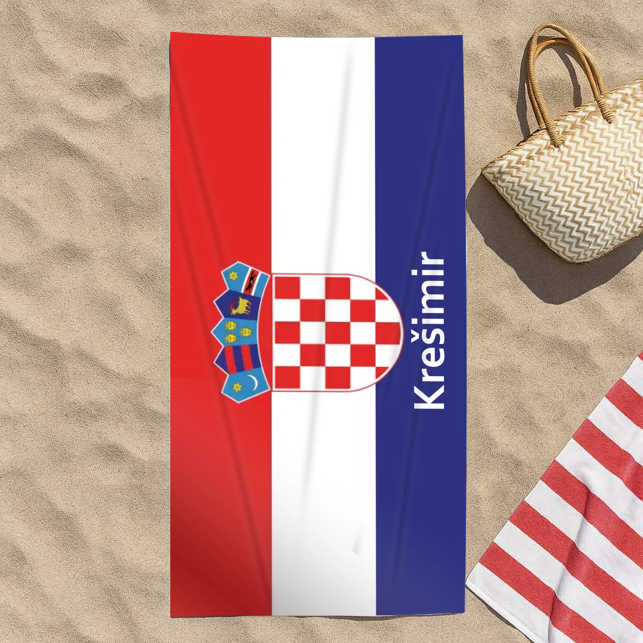 	 Personalizirani ručnik s motivom hrvatske zastave i vlastitim natpisom