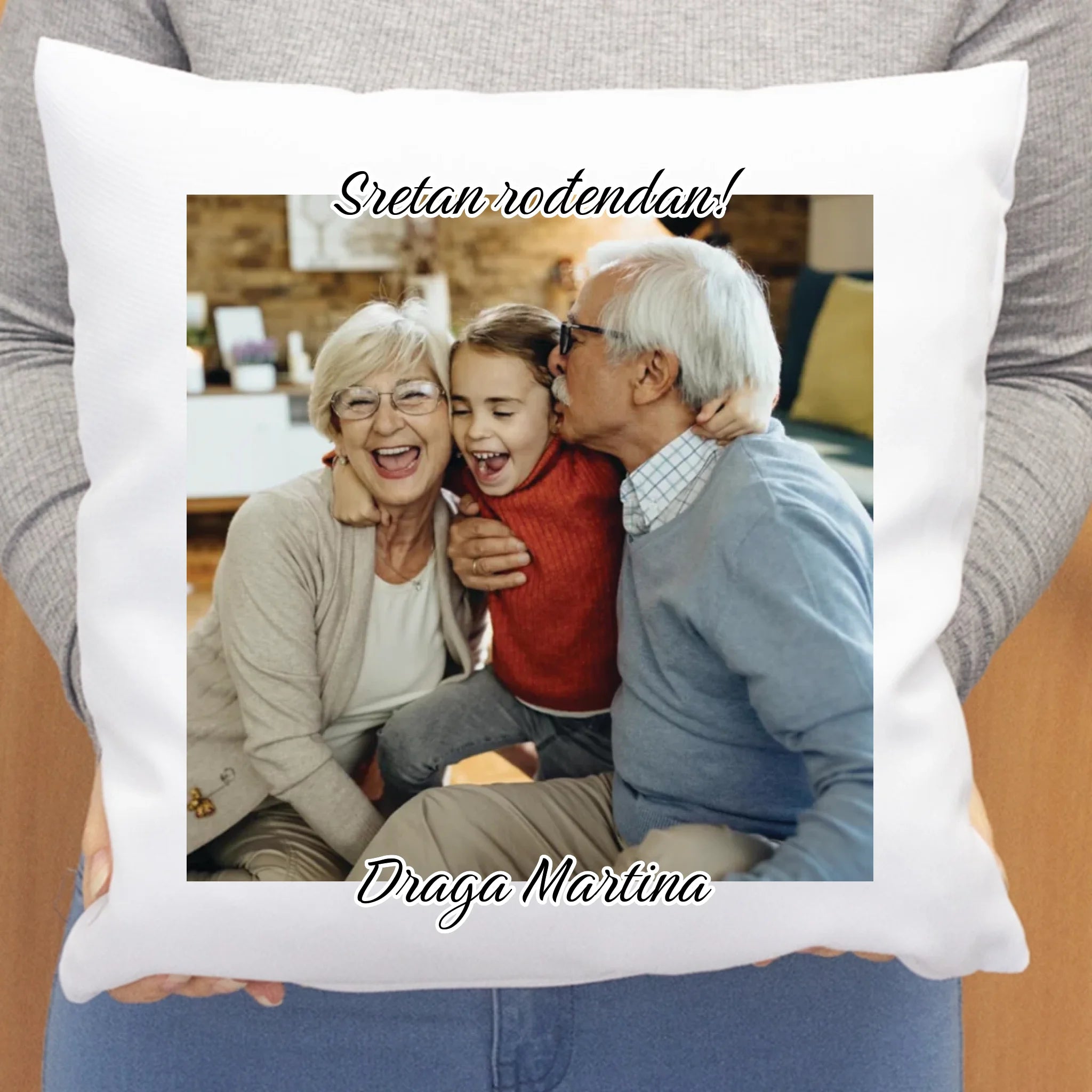 Personalizirani jastuk s fotografijom i uređivim natpisom