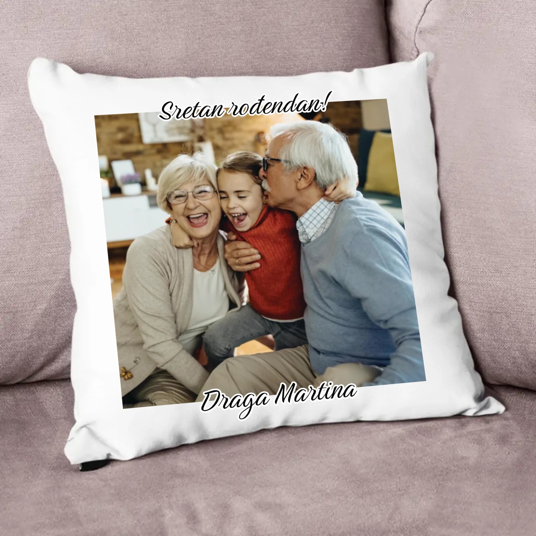 Personalizirani jastuk s fotografijom i uređivim natpisom